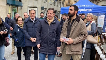 Mañueco lamenta que el PP