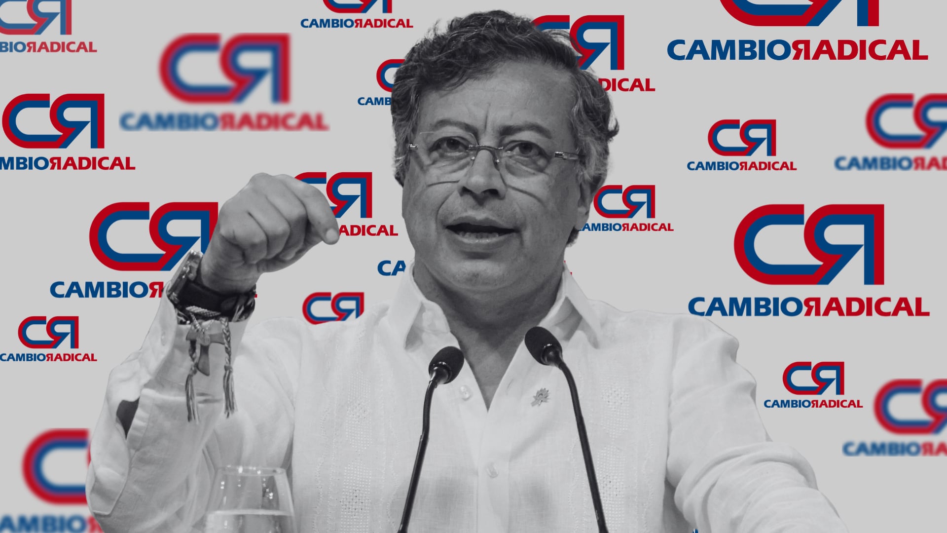 Los miembros de la bancada de Cambio Radical rechazaron uno de los programas bandera de Gustavo Petro, como la Paz Total - crédito Presidencia - fotomontaje Infobae