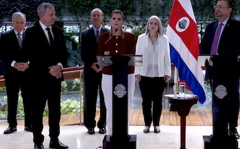 Un conjunto de especialistas en