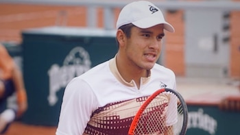Gonzalo Bueno clasificó a la final del Challenger 75 de Liberec: derrotó a Norbert Gombos y se acerca al bicampeonato