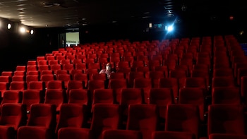 La noche que Buenos Aires miró cine por primera vez: el asombro de un Presidente y la carrera porteña por parecerse a París