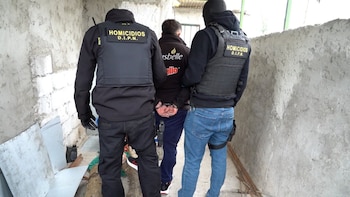 Un sicario adolescente fue condenado por un quíntuple homicidio en Uruguay