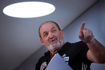 El montañero Juanito Oiarzabal. EFE/Luca