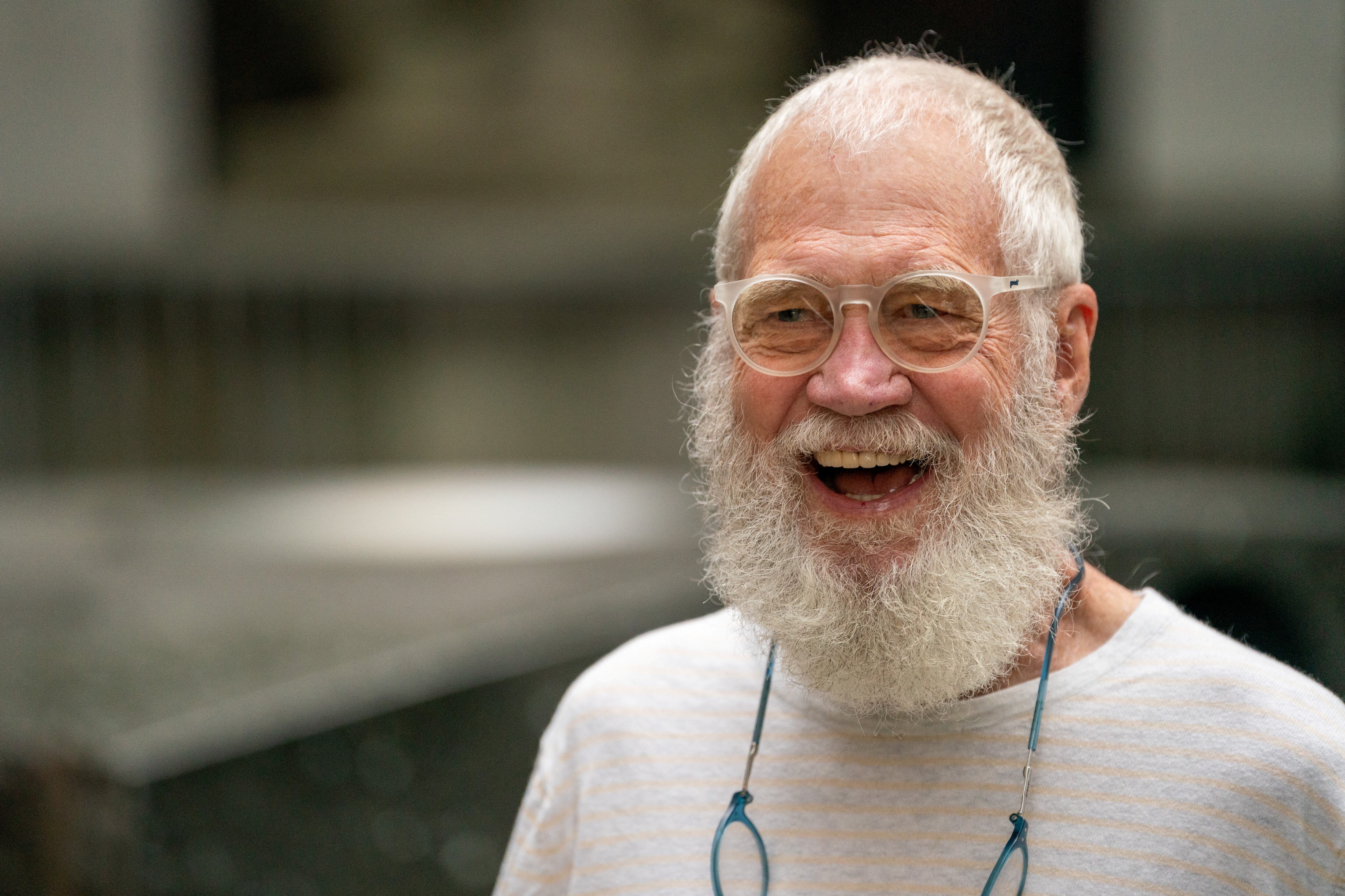 Como discípulo de Letterman, Kimmel refinó su estilo, evolucionando de una comedia irreverente a un análisis más profundo del escenario político actual (REUTERS/David