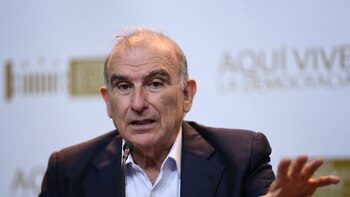 Humberto de la Calle se