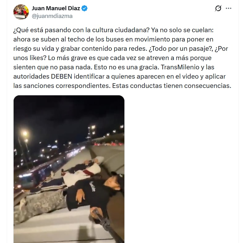 Ciudadanos piden sanciones para los protagonistas del video - crédito Andrés Barrios / X