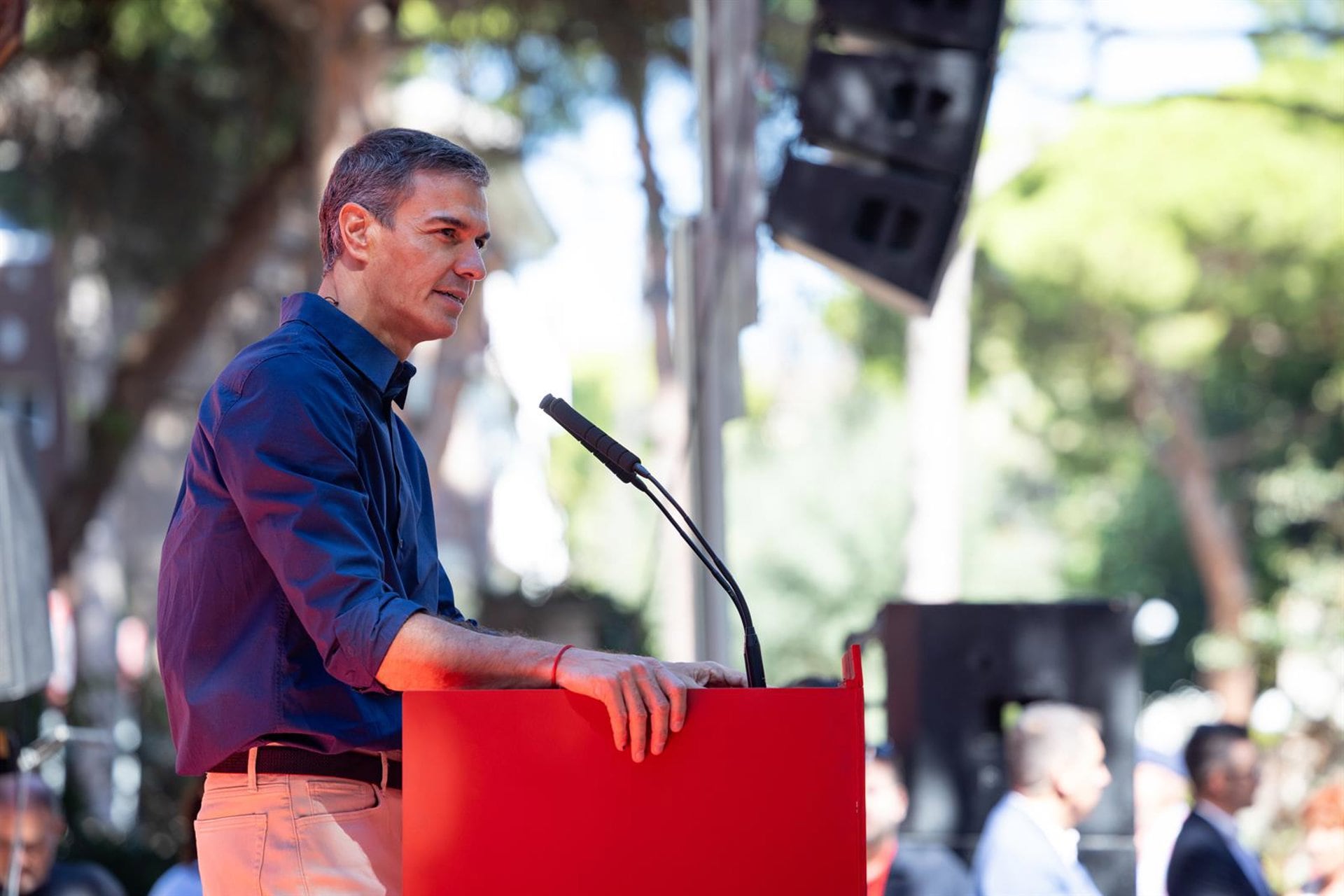 20/09/2026 El presidente del Gobierno y secretario general del PSOE, Pedro Sánchez, en la Fiesta de la Rosa 2026 en Gavà (Barcelona)POLITICA PSOE