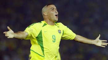 Así nació el corte más famoso de los Mundiales: la estrategia oculta de Ronaldo en Corea-Japón