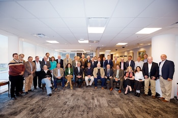 Las autoridades de la Sociedad