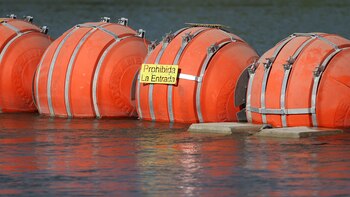 Texas obtiene una victoria en