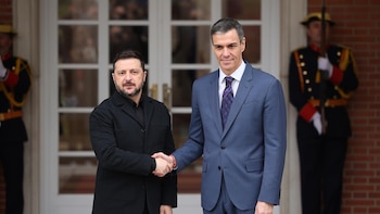 Zelenski reconoce que la guerra