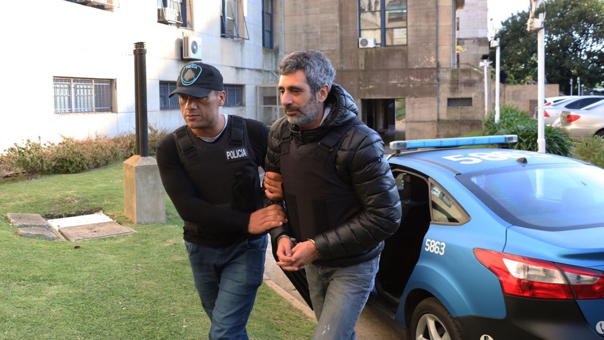 Juicio de los Cuadernos: el acusado Roberto Baratta pidió declarar para salir al cruce de Lavagna y la ex de Centeno