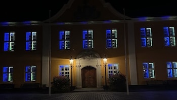 Dinamarca ordenó cerrar su embajada