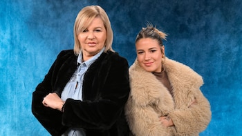 Viva la Familia - Virginia Demo y Delfina Casal - Home