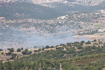 Humo se eleva tras disparos