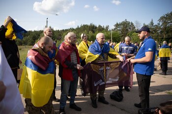 (X/Volodimir Zelensky)