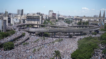 festejos mundial qatar 2022 argentina campeon autopista 25 de mayo