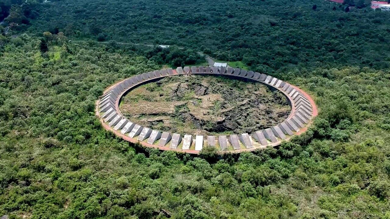 El Espacio Escultórico de la UNAM está dentro de la reserva del Pedregal (Foto: UNAM)