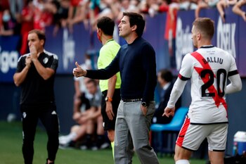 El entrenador del Rayo Vallecano,