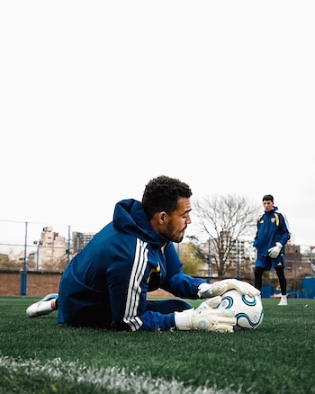 Álvaro Montero debutará con el buzo azul y oro