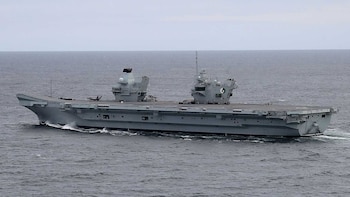 El portaaviones británico HMS Queen