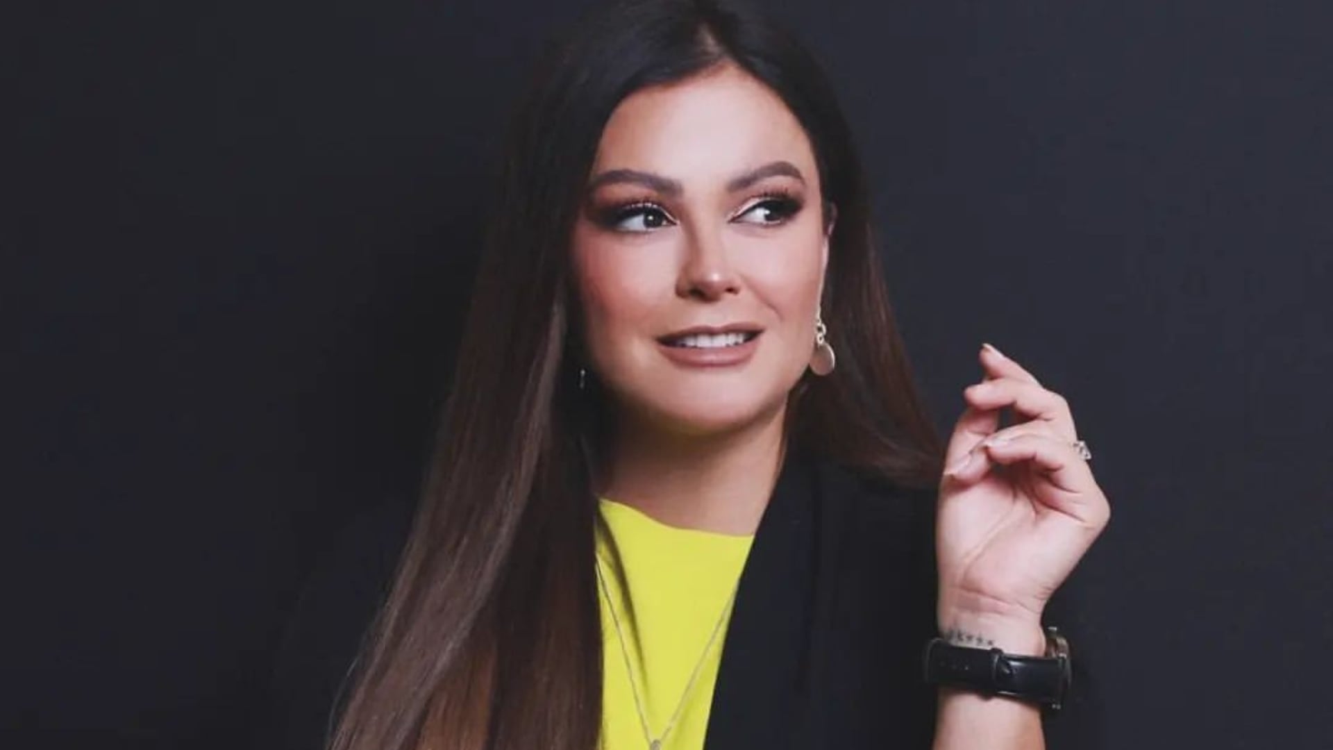 Mariana Echeverría y su hermana Ximena fueron vinculadas a dos fallecimientos, de acuerdo con una investigación del programa Chisme No Like. (@marianaecheve)
