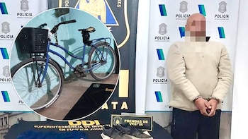 Asesino en bicicleta: siguió a su compañero de pensión, lo atacó en un pastizal y lo mató