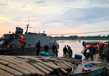 La acción conjunta de la Armada, el Ejército y la Policía Nacional frena el avance de la minería ilegal y protege los ecosistemas estratégicos del Guaviare - crédito prensa Armada de Colombia