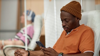 Aplicación para smartphone ayuda a quienes tienen cáncer avanzado a mantener la calidad de vida