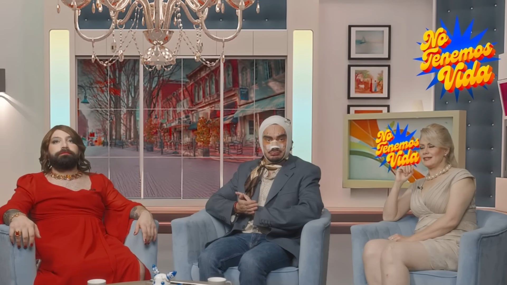 Ricardo Pérez y Slobotzky se burlaron de ‘Ventaneando’ y otros programas de televisión tras un tenso encuentro entre el standupero y su pareja, Susana Zabaleta, en el aeropuerto de la CDMX. (La Corporisa, YouTube)