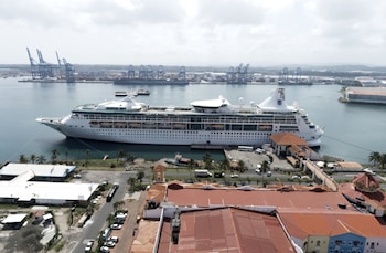 Repuntan las operaciones de embarque y desembarque de cruceros en Panamá Repuntan las operaciones de embarque y desembarque de cruceros en Panamá