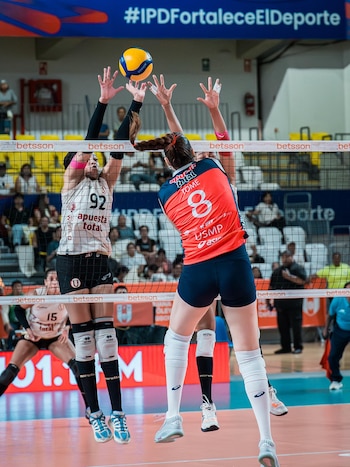 Fernanda Tomé fue la máxima anotadora del duelo decisivo ante Universitario con 26 puntos.