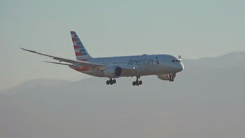El avión America Airlines trajo