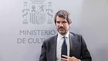 Solicitantes de asilo y extranjeros extutelados con papeles en trámite podrán optar al Bono Cultural