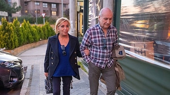 Carmen Borrego, "tranquila" al lado