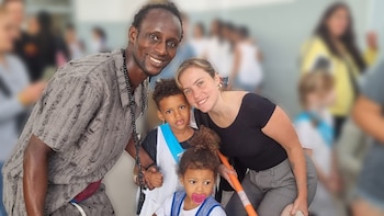 Junto a su pareja Celeste