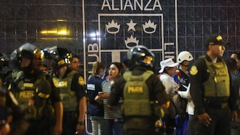 Tragedia en Matute: Todo lo que se sabe del fatal banderazo de Alianza Lima que dejó un fallecido, heridos y el estadio clausurado