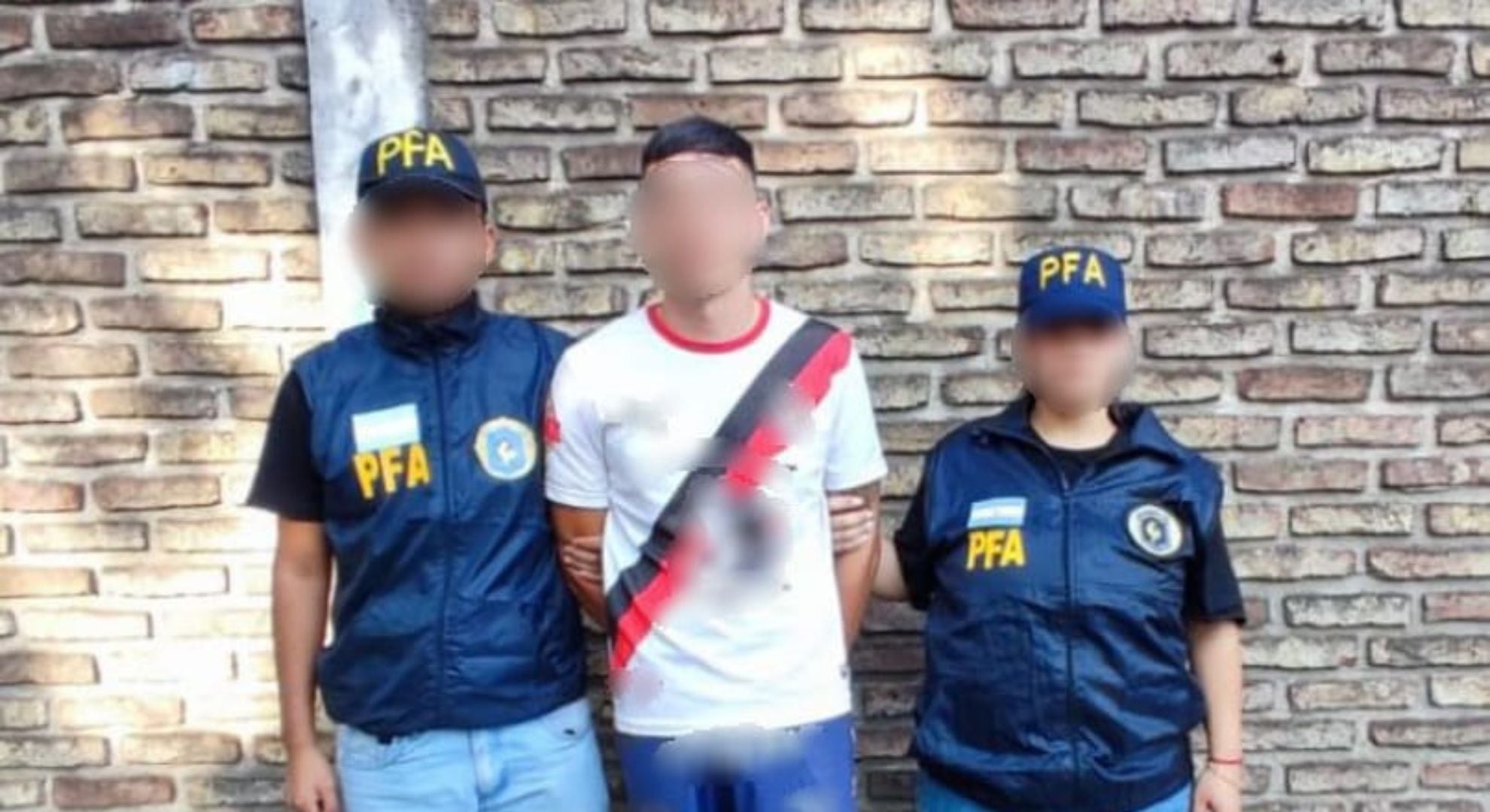 El predicador fue detenido en Lomas de Zamora, tras confirmarse que se trataba del hombre buscado