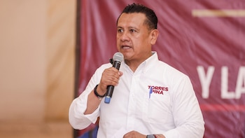 Investigó el asesinato de Carlos Manzo y ahora apunta a la gubernatura de Michoacán: perfil de Carlos Torres Piña
