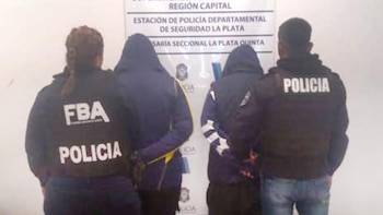 La pareja detenida