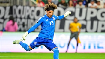 Guillermo Ochoa podría regresar a
