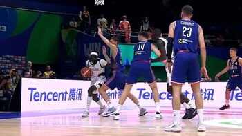 Un jugador de serbia perdió un riñon tras lesionarse en un partido de basquet