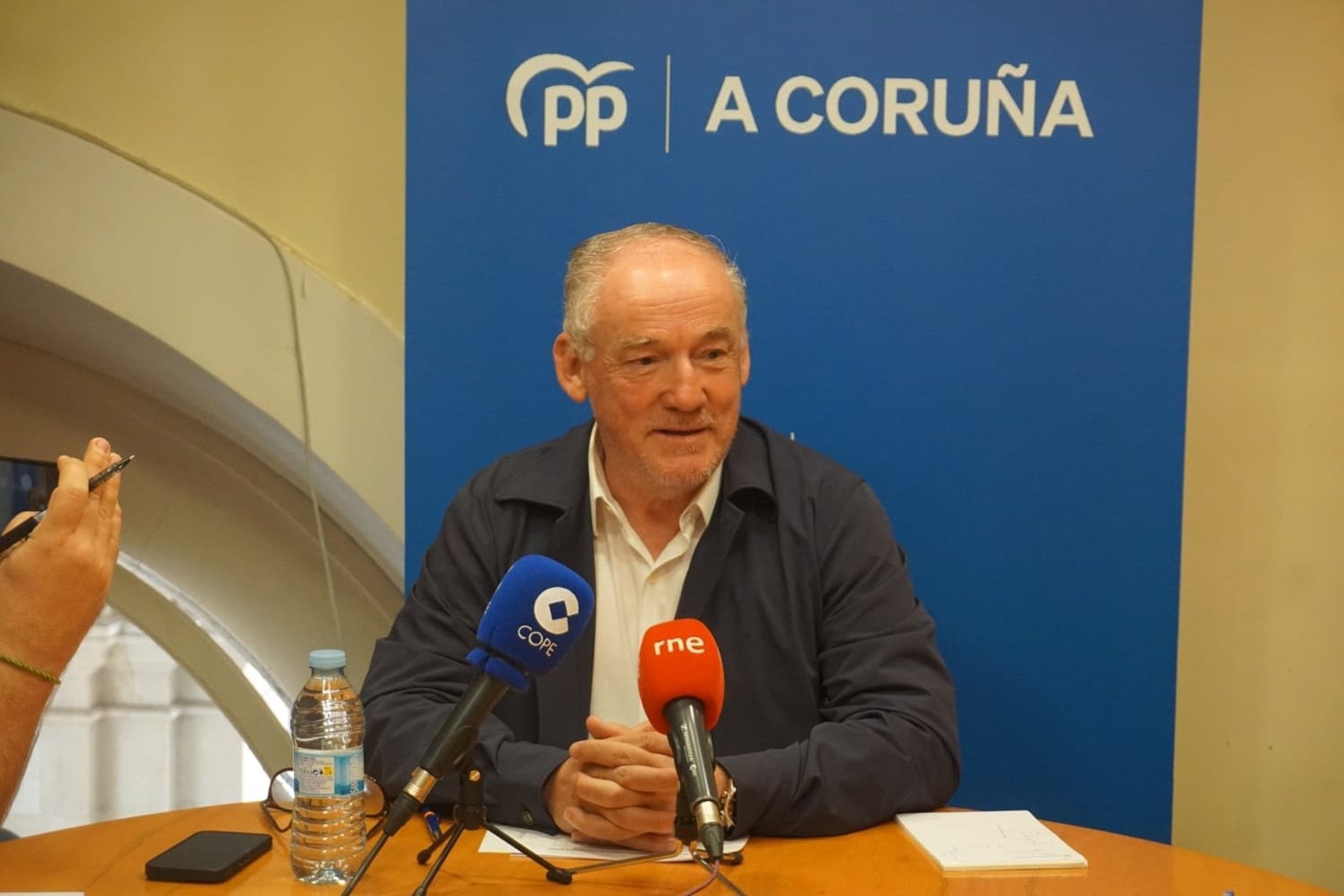 El PP insta a los partidos políticos a condenar la violencia de forma "firme y rotunda" tras los altercados en A Coruña