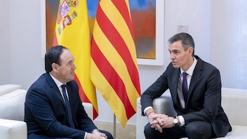 Llorca dice que el Gobierno "abre la puerta" a devolver lo tributado por ayudas autonómicas de la dana en la renta 2024