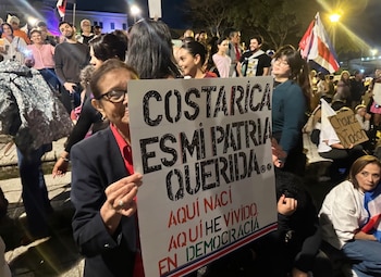 El informe Estado Global de la Democracia 2026 evaluó el desempeño de los países en representación, derechos, Estado de derecho y participación. Crédito: Michael Barquero