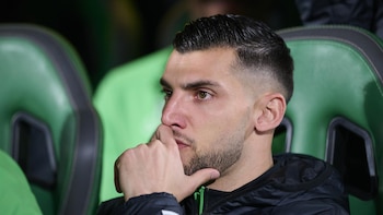 El Sevilla FC cede a Rafa Mir al Aris de Salónica, con opción de compra