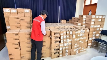 Contraloría advierte de retrasos en