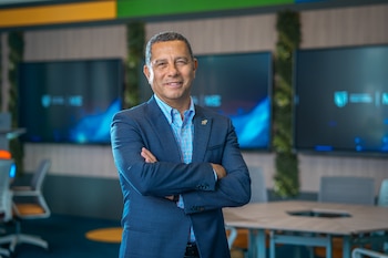 Javier Salinas, director de Misión 3. Foto: Difusión