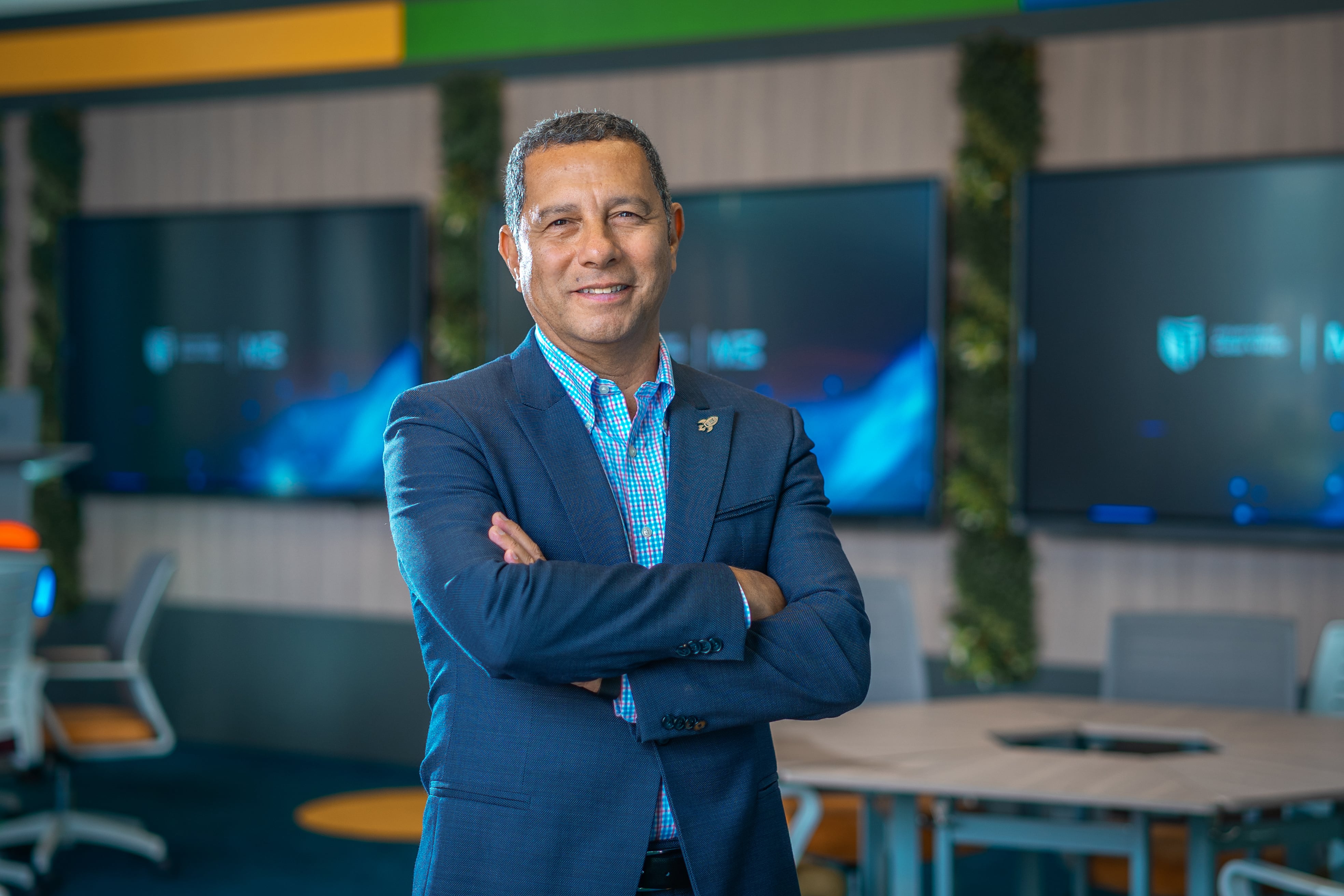 Javier Salinas, director de Misión 3. Foto: Difusión