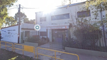 Dejaron banderas con amenazas narco en dos escuelas de Rosario